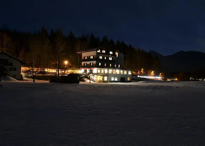 Waldrast Guest house Ehenbichl