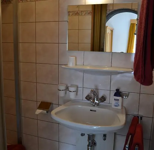 Waldrast Guest house